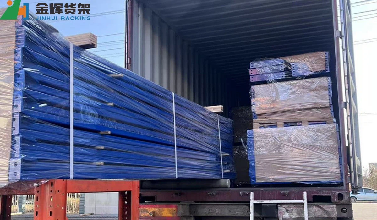 packaging-delivery packaging-delivery